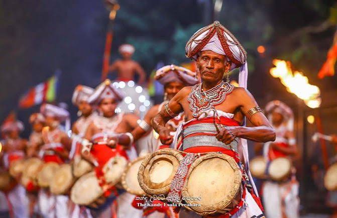 Kandy Esala Dalada Perahera